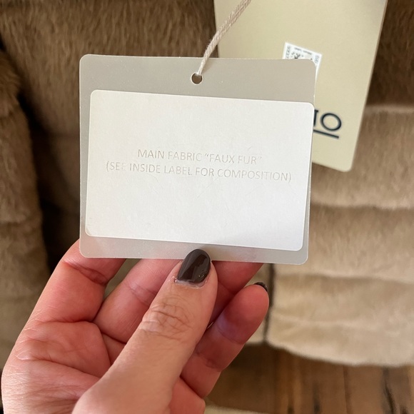 Herno Faux Fur Teddy Coat - Picture 4 of 6